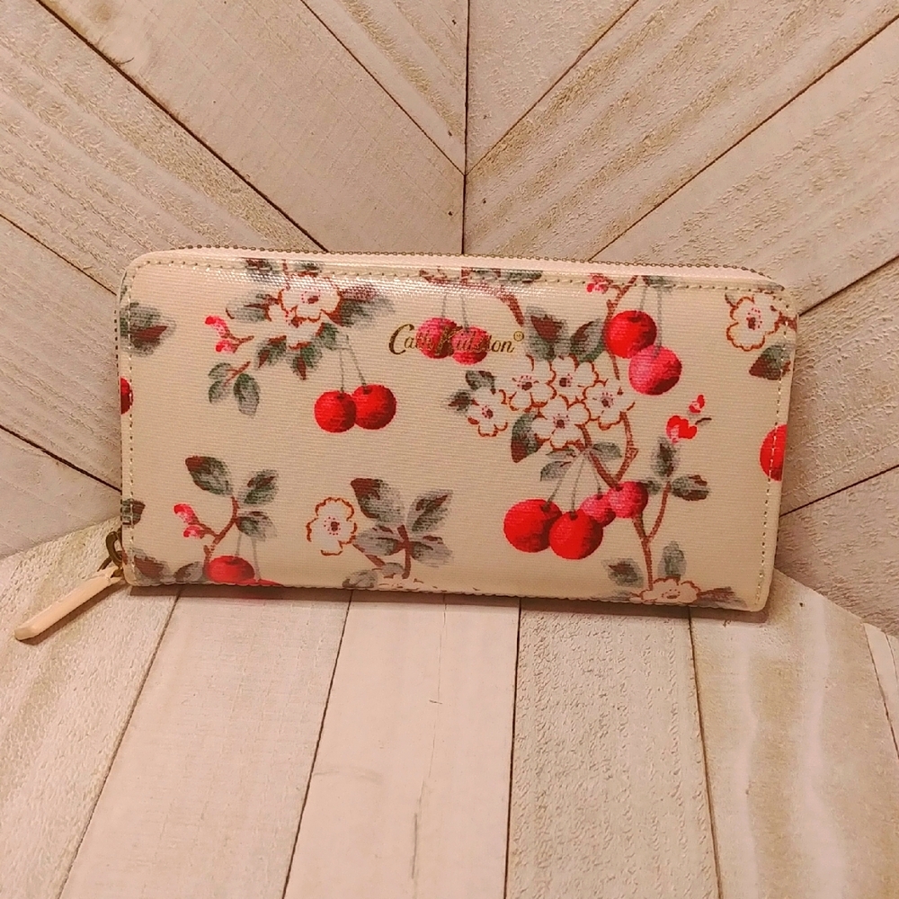 NWOT Cath Kidston Cream Red/Pink Cherry Zip Around Wallet